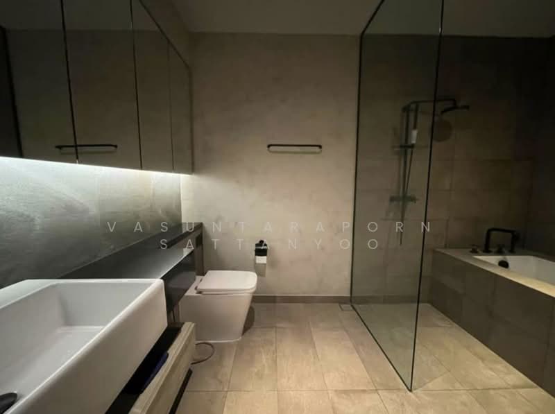 The Lofts Asoke, Bangkok, Sukhumvit 21 Road, Khlongtoei Nua, Watthana, Bangkok, 1 Bedroom, 50 sqm, Condo For Rent, by Vasuntaraporn Sattanyoo, 500079910 - DDproperty.com