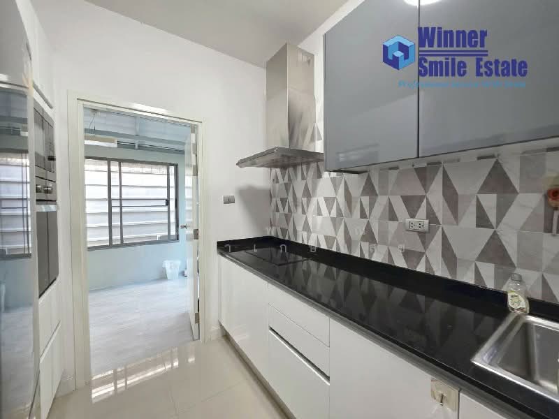 Perfect Place Sukhumvit 77-Suvarnabhumi, Samut Prakan, Lat Krabang Road, Rachathewa, Bang Plee, Samut Prakan, 4 Bedrooms, 180 sqm, Single Detached House For Rent, by ภัทรพรรณ บุหงาเกษมสุข, 500079946 - DDproperty.com