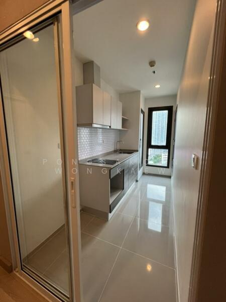 ให้เช่า - Centric Ratchada-Huai Khwang : เซ็นทริค รัชดา-ห้วยขวาง, กรุงเทพ