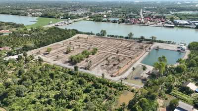 ขาย - ขายที่ดิน ติดแม่น้ำ บางปะกง วิวสวยมาก ใกล้วัดสมานรัตนาราม เข้าถึงสะดวก, ฉะเชิงเทรา