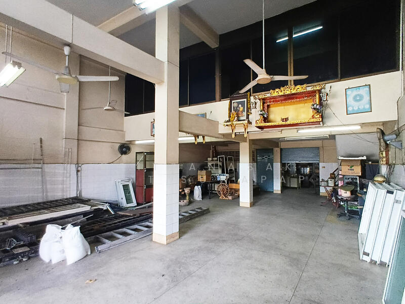 For Sale - Commercial buildings in Pakkret, Nonthaburi