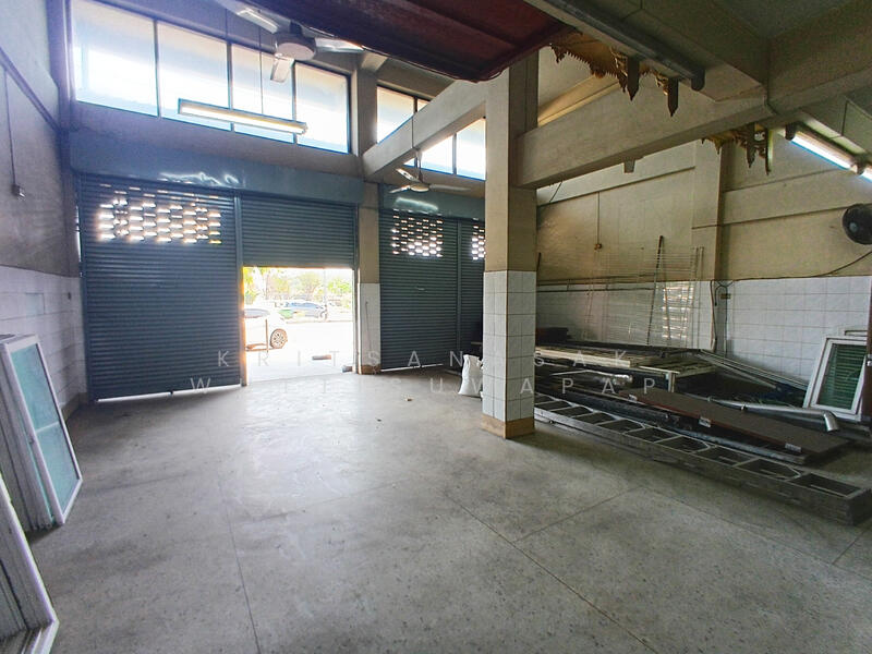 For Sale - Commercial buildings in Pakkret, Nonthaburi