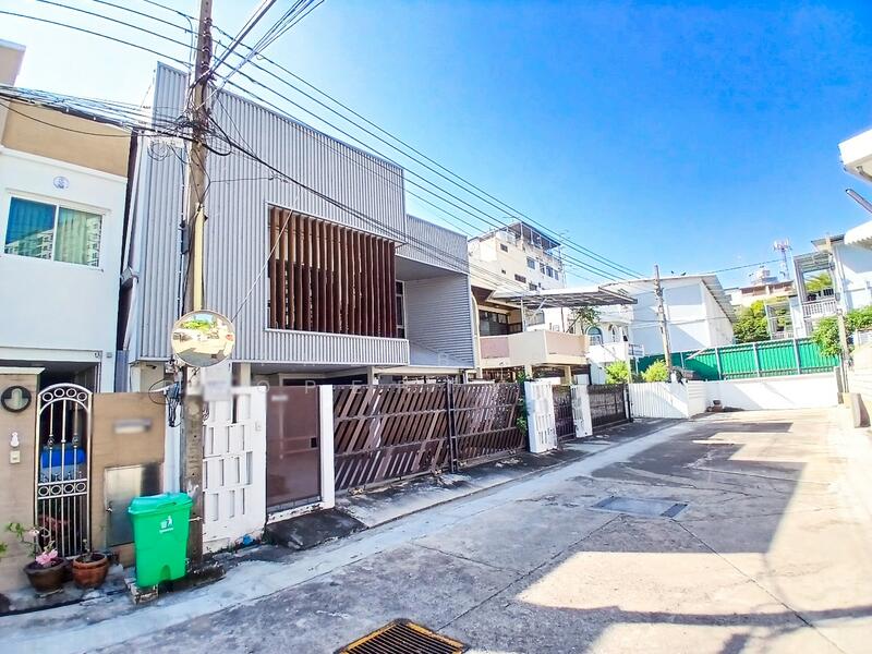 For Sale - แสงวิสุทธิ์ (Sangwisut), Bangkok