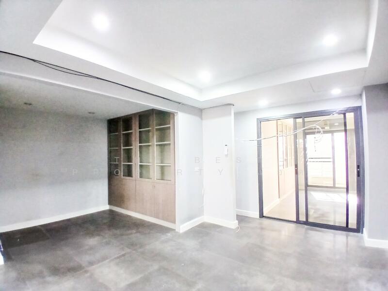 ขาย - แสงวิสุทธิ์ (Sangwisut), กรุงเทพ