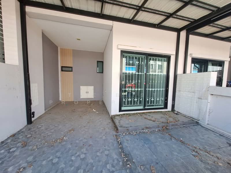 Reseo Home Wongwaen-Ramintra : เรซิโอ โฮม วงแหวน-รามอินทรา, กรุงเทพ, ซอยทองคำ ถนนกาญจนาภิเษก, ท่าแร้ง, บางเขน, กรุงเทพ, 106 ตร.ม., ทาวน์เฮ้าส์ ขาย, โดย The Best Property ก้อ, 500080696 - DDproperty.com
