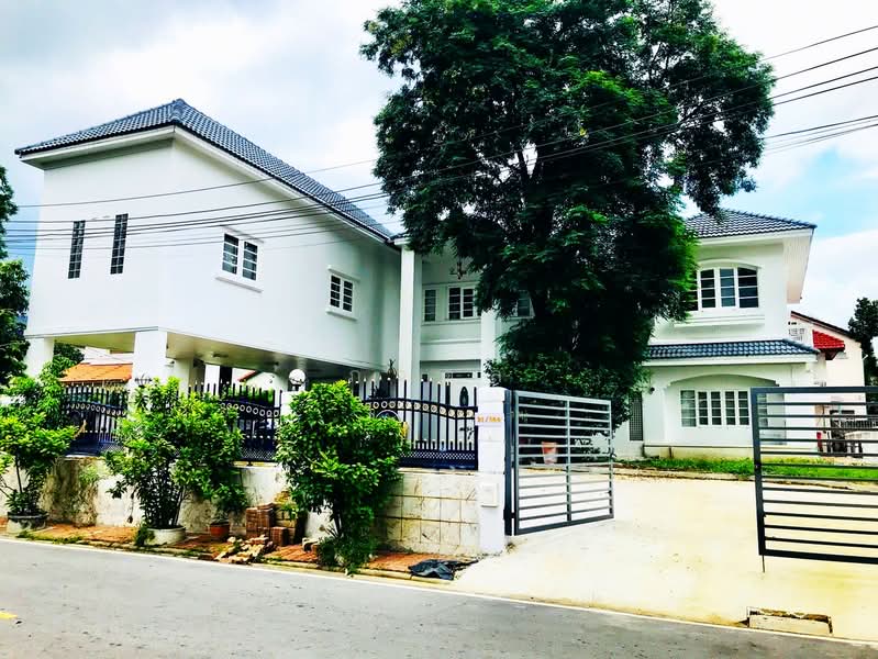 Ladawan Pinklao-Borommaratchachonnani, Bangkok, Borommaratchachonnani Road, Sala Thammasop, Thawi Watthana, Bangkok, 3 Bedrooms, 180 sqm, Single Detached House For Sale, by ภวดล, 500080733 - DDproperty.com