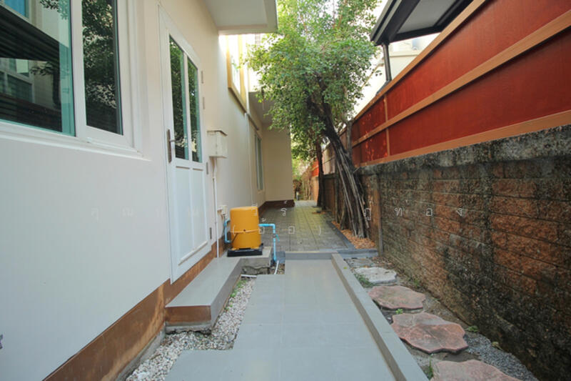 Laddarom Elegant Wongwan-Sathorn, Bangkok, 469 Kanchanapisek Road, Lak Song, Bang Khae, Bangkok, 4 Bedrooms, 265 sqm, Single Detached House For Sale, by คุณปุณยวีร์ ภู่ทอง (อ้อ), 500080764 - DDproperty.com