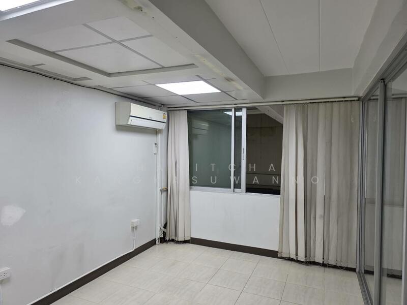 Rungkit Villa 14, Rom Klao, Bangkok, ถนนร่มเกล้า, Lat Krabang, Bangkok, , 196 sqm, Shophouse For Rent, by Thanitcha Kangkasuwanno, 500080810 - DDproperty.com