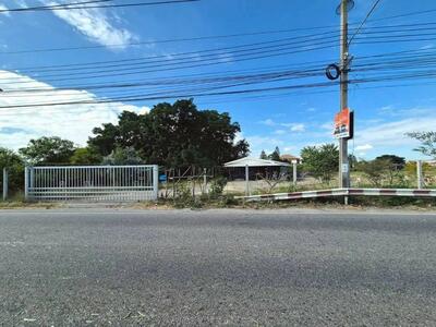 ขาย - ที่ดินเปล่า 4 ไร่ 382 ตร.ว. ที่ดิน ใกล้เทศบาลตำบลแพรกษา ถนน อบจ.สมุทรปราการ3074, สมุทรปราการ