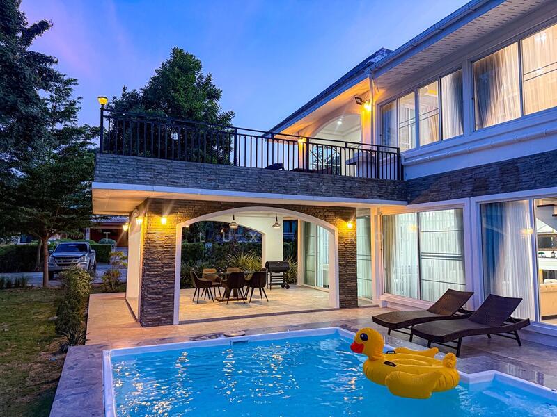 Private Pool Villa Khao Yai, Nakhon Ratchasima, Pak Chong, Nakhon Ratchasima, 5 Bedrooms, 600 sqm, Single Detached House For Sale, by The Luxe Group, 500080848 - DDproperty.com