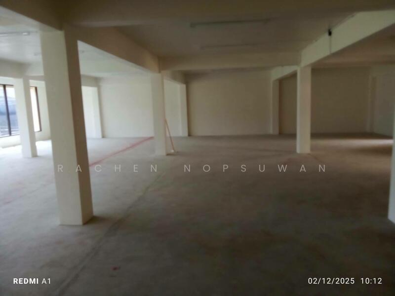 For Rent - Commercial buildings for rent in Koh Hong, areas unaffected by flooding., Songkhla