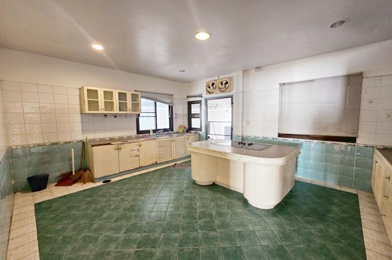 Pruksachat Ramkhamhaeng 118, Bangkok, Soi Ramkhamhaeng 118, Saphan Sung, Saphan Sung, Bangkok, 3 Bedrooms, 230 sqm, Single Detached House For Sale, by คุณแพรว, 500081128 - DDproperty.com