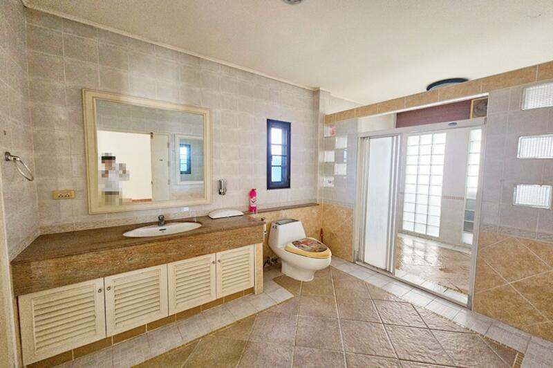 Pruksachat Ramkhamhaeng 118, Bangkok, Soi Ramkhamhaeng 118, Saphan Sung, Saphan Sung, Bangkok, 3 Bedrooms, 230 sqm, Single Detached House For Sale, by คุณแพรว, 500081128 - DDproperty.com