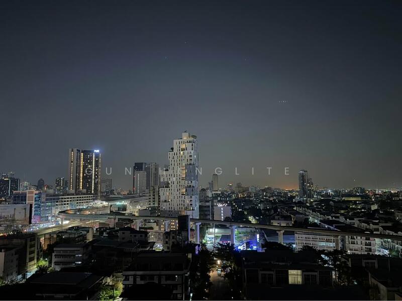 For Sale - 2-BR House, Bangkok