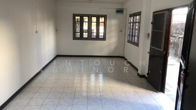 ขาย - บ้าน 6-ห้องนอน, กรุงเทพ