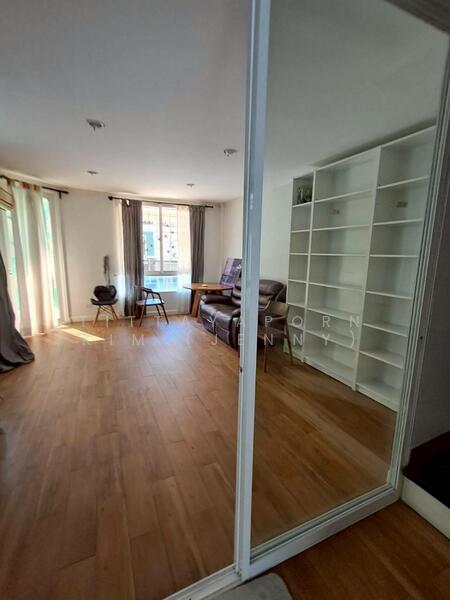 หมู่บ้านร็อคการ์เด้น เหม่งจ๋าย, กรุงเทพ, ประชาอุทิศ (เหม่งจ๋าย), วังทองหลาง, วังทองหลาง, กรุงเทพ, 180 ตร.ม., ทาวน์เฮ้าส์ ให้เช่า, โดย Tittayaporn Kim (Jenny), 500081479 - DDproperty.com