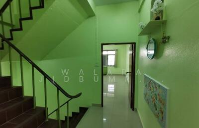 ขาย - ทาวน์เฮาท์ 3-ห้องนอน, กรุงเทพ