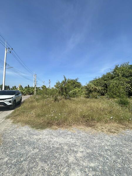 For Sale - ขายที่ดินและสิ่งปลูกสร้าง กำแพงแสน จ.นครปฐม, Nakhon Pathom