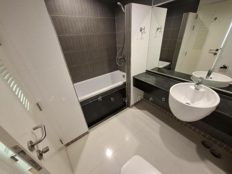 The Fourwings Residence, Bangkok, 335 Srinakarin, Hua Mak, Bang Kapi, Bangkok, 2 Bedrooms, 134 sqm, Condo For Rent, by Naphat Pichchayaphaktara, 500082747 - DDproperty.com