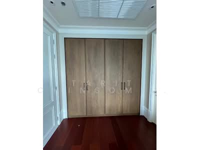 ขาย - Khun By Yoo : คุณ บาย ยู, กรุงเทพ