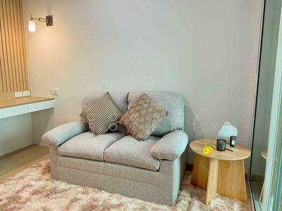 ขาย - Double U Condominium : ดับเบิ้ล ยู คอนโดมิเนียม, กรุงเทพ