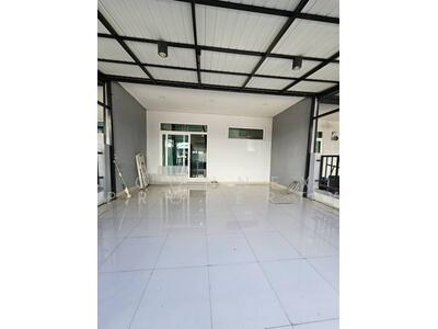 ขาย - Q District-Casa City Donmuang-Songprapa : คิว ดิสทริค-คาซ่า ซิตี้ ดอนเมือง-สรงประภา, กรุงเทพ