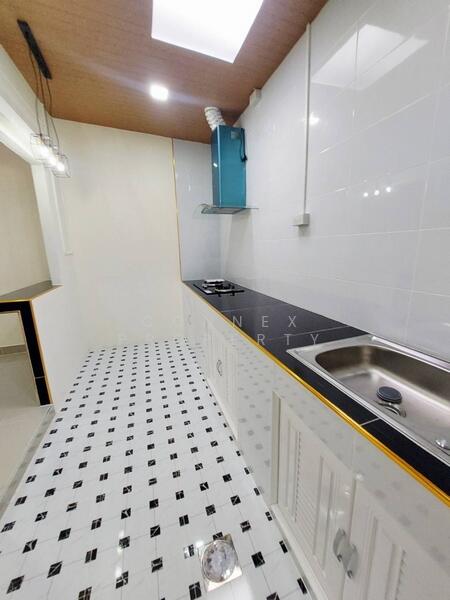 ขาย - บ้านธัญพฤกษ์ สุวินทวงศ์ ซอยผดุงพันธ์ 11 : Baan Thanyaphuek Suwinthawong 11, กรุงเทพ