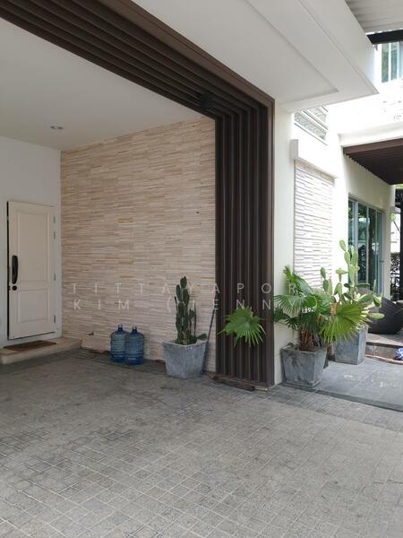 Bangkok Boulevard Rama 9-Srinakarin, Bangkok, Krungthep Kreetha Road, Saphan Sung, Saphan Sung, Bangkok, 3 Bedrooms, 220 sqm, Single Detached House For Sale, by Tittayaporn Kim (Jenny), 500083454 - DDproperty.com