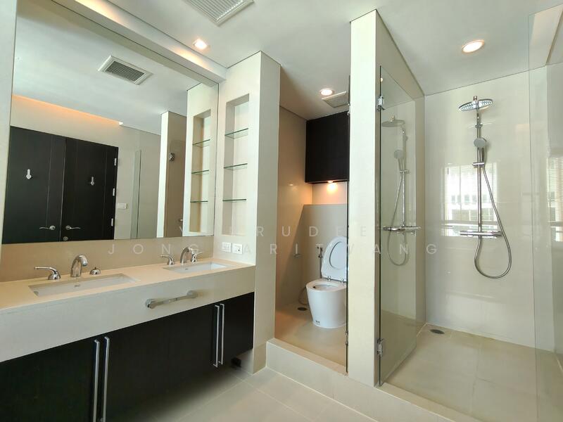 The Park Chidlom, กรุงเทพ, 1 ซอยชิดลม แขวงลุมพินี เขตปทุมวัน กรุงเทพมหานคร, ปทุมวัน, ปทุมวัน, กรุงเทพ, 268 ตร.ม., คอนโด ให้เช่า, โดย Yenrudee Jongsaritwang, 500083522 - DDproperty.com