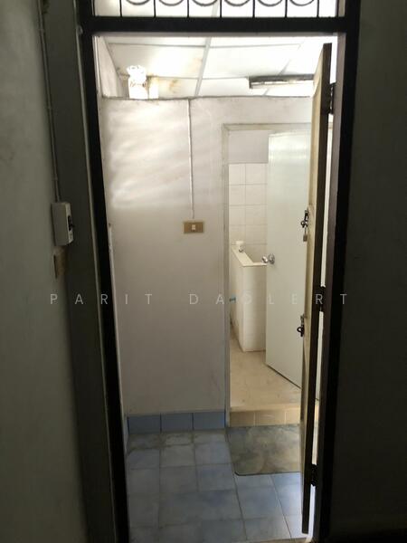 ให้เช่า - Shop Restaurant Huaikwang Prachautid5, กรุงเทพ