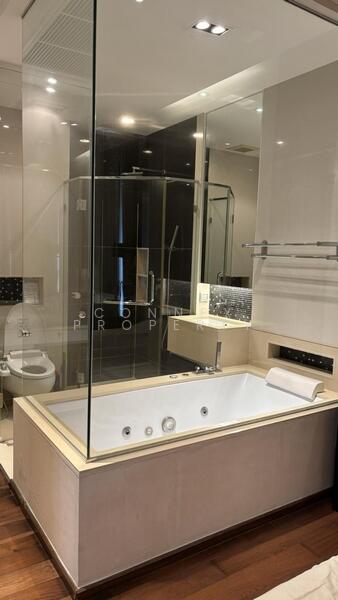 The Address Sukhumvit 28, Bangkok, 1 Soi Sukhumvit 28, Khong Tan, Khlong Toei, Bangkok, 1 Bedroom, 47 sqm, Condo For Rent, by Connex Property, 500083642 - DDproperty.com