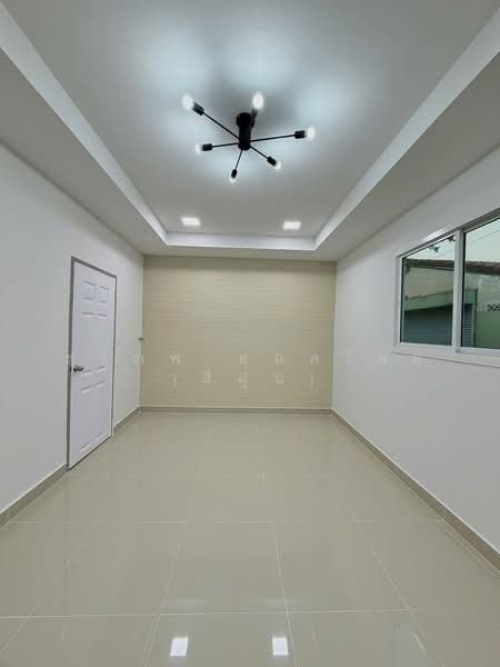 Baan Buathong 4 : บ้านบัวทอง 4, นนทบุรี, ถ.บ้านกล้วย-ไทรน้อย, พิมลราช, บางบัวทอง, นนทบุรี, 120 ตร.ม., ทาวน์เฮ้าส์ ขาย, โดย สรภพ ยอดไชย (สีฝุ่น), 500083834 - DDproperty.com