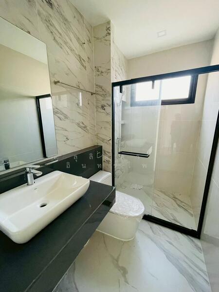 ขาย - ศรีราชา, ชลบุรี