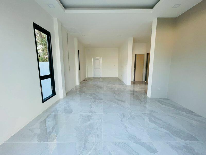 ขาย - ศรีราชา, ชลบุรี