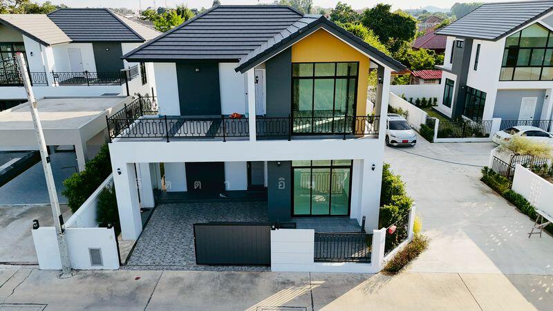We Living near J Park Sriracha, Chon Buri (Pattaya), นาพร้าว-ไร่กล้วย, Si Racha, Si Racha, Chon Buri (Pattaya), 4 Bedrooms, 145 sqm, Single Detached House For Sale, by ลุลิตตา อินทร์โพ, 500084154 - DDproperty.com