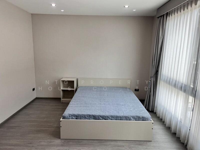 Landmark Ekamai-Ramindra, Bangkok, Sukhonthasawat Road, Lat Phrao, Lat Phrao, Bangkok, 3 Bedrooms, 168 sqm, Townhouse For Rent, by NTG Property House Co.,Ltd., 500084240 - DDproperty.com