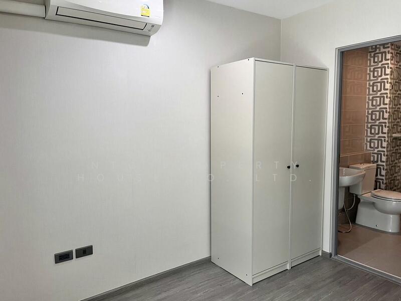 Landmark Ekamai-Ramindra, Bangkok, Sukhonthasawat Road, Lat Phrao, Lat Phrao, Bangkok, 3 Bedrooms, 168 sqm, Townhouse For Rent, by NTG Property House Co.,Ltd., 500084240 - DDproperty.com