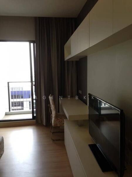 Urbano Absolute Sathon-Taksin, Bangkok, 345 Charoen Nakhon 14/2 Alley, Khlong Ton Sai, Khlong San, Bangkok, 1 Bedroom, 38 sqm, Condo For Rent, by Agentbkk, 500084242 - DDproperty.com