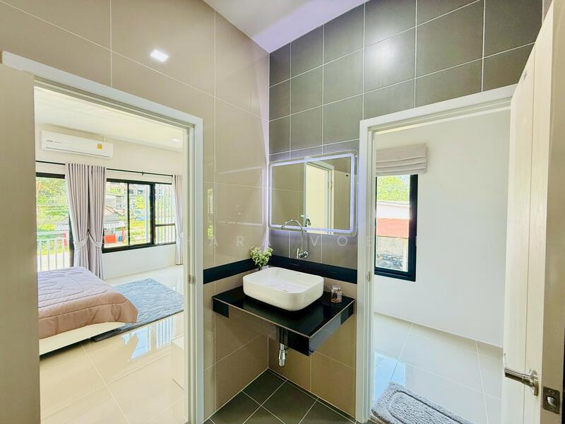 Commercial property close to Tesco Lotus, Krabi, กระบี่, Krabi, Krabi Noi, Muang Krabi, Krabi, 2 Bedrooms, 115 sqm, Townhouse For Sale, by Adchara Voeten, 500084365 - DDproperty.com