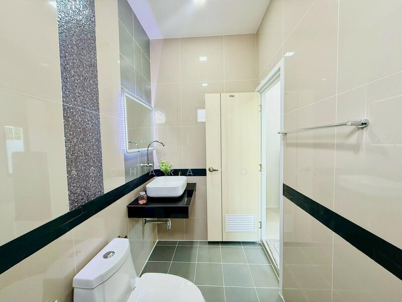 ขาย - Commercial property close to Tesco Lotus, Krabi, กระบี่