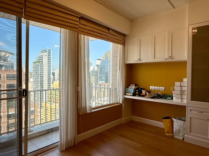 Langsuan Ville, Bangkok, 50 Soi Langsuan, Lumphini, Pathum Wan, Bangkok, 3 Bedrooms, 216 sqm, Condo For Sale, by Oraon Suwanmongko, 500084496 - DDproperty.com