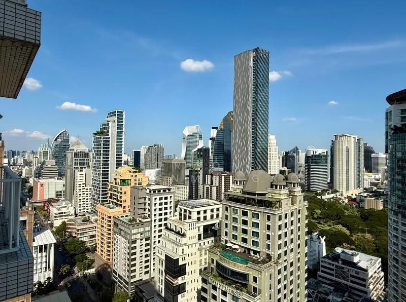 Langsuan Ville, Bangkok, 50 Soi Langsuan, Lumphini, Pathum Wan, Bangkok, 3 Bedrooms, 216 sqm, Condo For Sale, by Oraon Suwanmongko, 500084496 - DDproperty.com