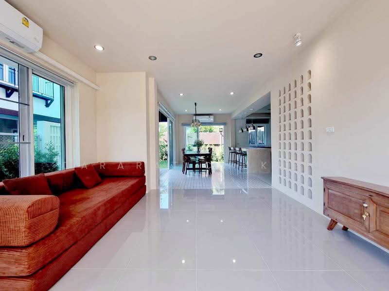 สันผักหวาน, Chiang Mai, San Phak Wan, Hang Dong, Chiang Mai, 3 Bedrooms, 220 sqm, Single Detached House For Rent, by Dararat Chukiet, 500084521 - DDproperty.com