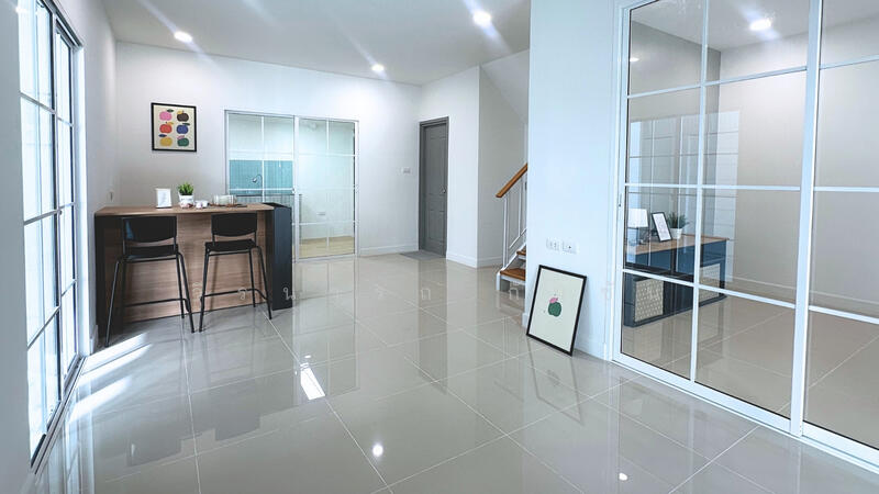 ห้องรับแขก และโซนรับประทานอาหาร