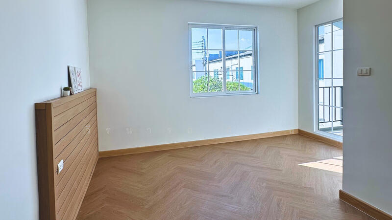 ห้องนอนใหญ่ Master Bedroom