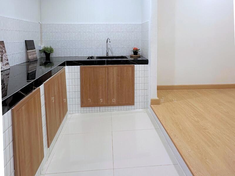 Built – In เคาน์เตอร์ครัวใหม่ 