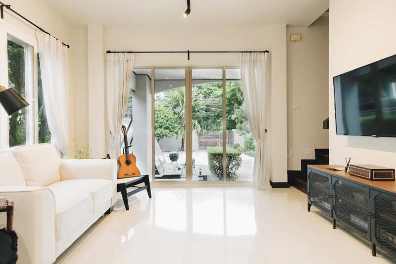Pet friendly house in Bangchak, Bangkok, Bang Chak, Phra Khanong, Bangkok, 3 Bedrooms, 140 sqm, Single Detached House For Rent, by The Luxe Group, 500084752 - DDproperty.com