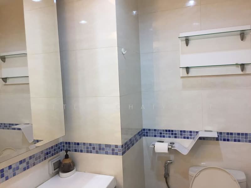 Life @ Ratchada-Huai Khwang, Bangkok, 189 Pracharatbamphen Road, Huai Khwang, Bangkok, 1 Bedroom, 42 sqm, Condo For Rent, by Kittiya Chaiyasat, 500084867 - DDproperty.com