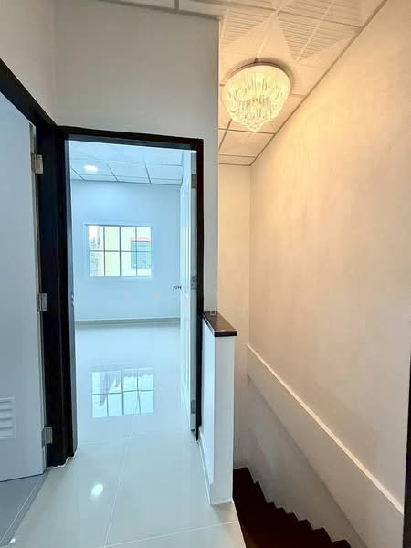 Ubon Chat 2, Nonthaburi, 11 Soi Ubonchat Village 2, Bang Rak Noi, Muang Nonthaburi, Nonthaburi, 3 Bedrooms, 130 sqm, Townhouse For Sale, by บุษบากร (เจี๊ยบ), 500084967 - DDproperty.com