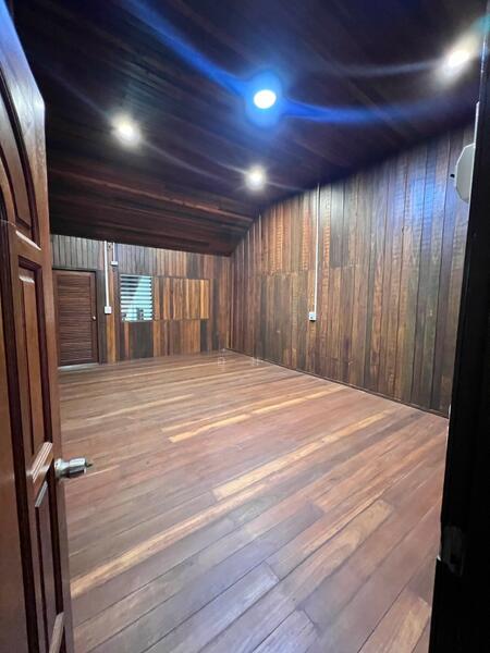 For Sale - บ้านไร่, Uthai Thani